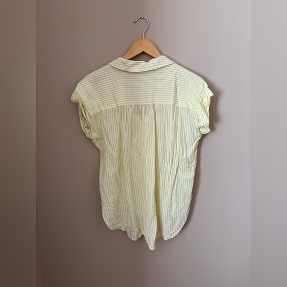 LOFT Light Yellow Striped Button Down Shirt size medium - Picture 5 of 5